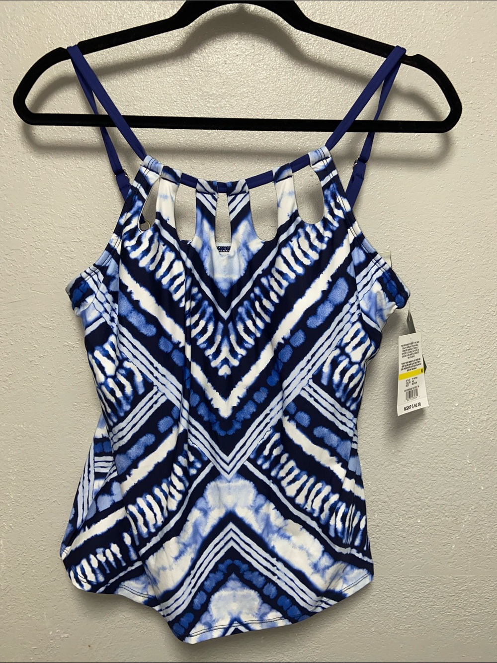 24th & Ocean Navy Light Blue Geometric Underwire Cutout High Neck Tankini Top